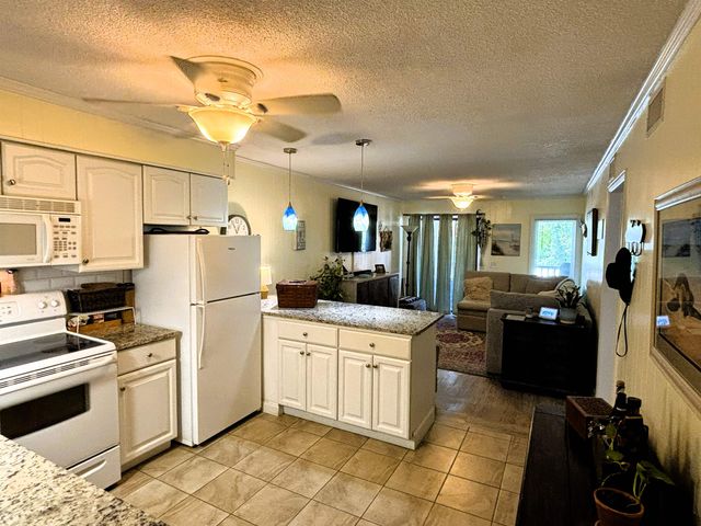 191 Maison Dr Apt B115, Myrtle Beach, SC 29572