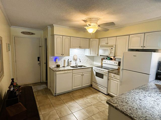 191 Maison Dr Apt B115, Myrtle Beach, SC 29572