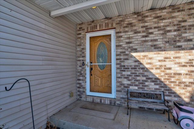 203 Cody Circle, Marshall, WI 53559