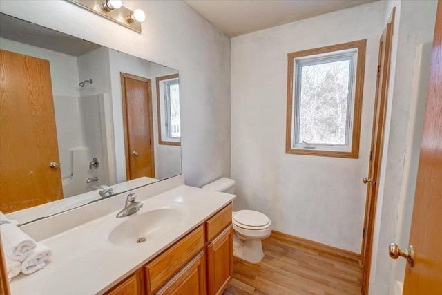 203 Cody Circle, Marshall, WI 53559