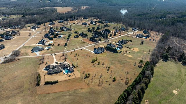 208 Chestnut Springs Way, Williamston, SC 29697