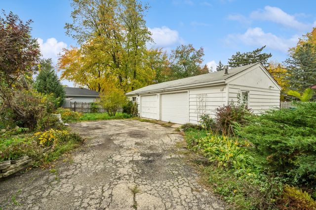 236 N West Road, Lombard, IL 60148