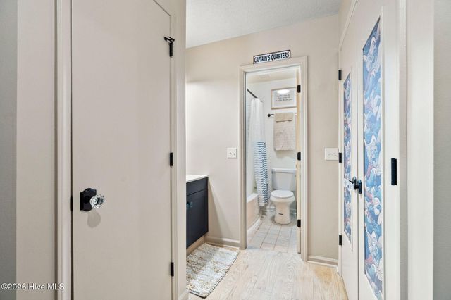 2932 New Town Drive, Wilmington, NC 28405