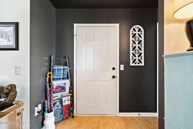 2932 New Town Drive, Wilmington, NC 28405