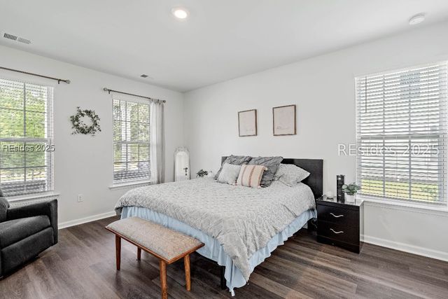 60 Backwater Street, Port Royal, SC 29006