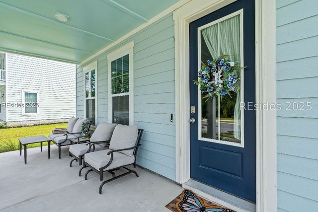 60 Backwater Street, Port Royal, SC 29006