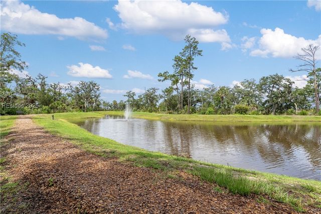 60 Backwater Street, Port Royal, SC 29006