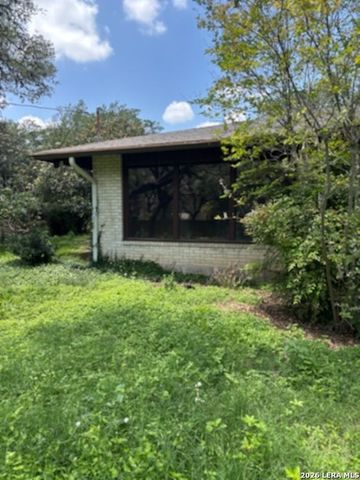 10118 N Manton, San Antonio, TX 78213