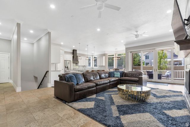 2737 W 9850 S, South Jordan, UT 84095