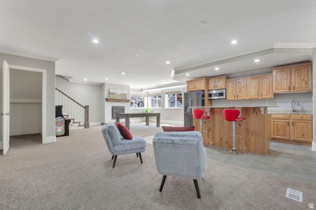 2737 W 9850 S, South Jordan, UT 84095