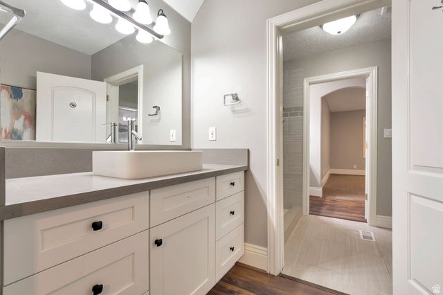 2737 W 9850 S, South Jordan, UT 84095