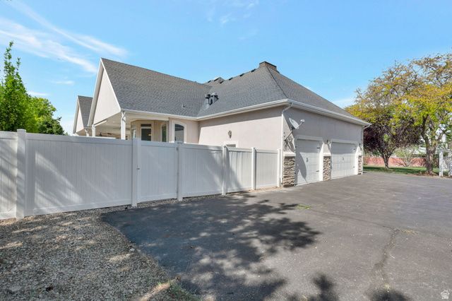 2737 W 9850 S, South Jordan, UT 84095