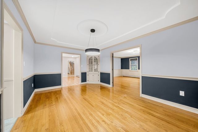 5 Bedros St, Windham, NH 03087