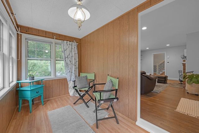 71 Morningside Rd, Worcester, MA 01602
