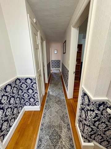 71 Morningside Rd, Worcester, MA 01602
