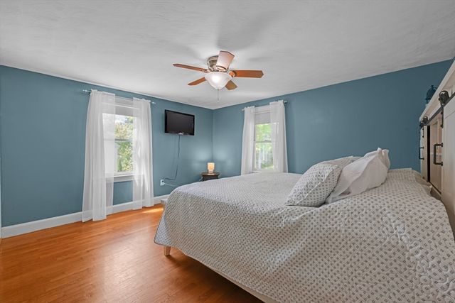 71 Morningside Rd, Worcester, MA 01602