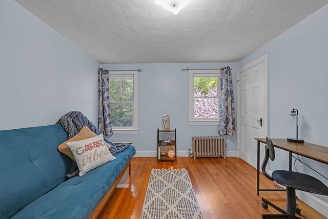 71 Morningside Rd, Worcester, MA 01602