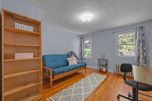 71 Morningside Rd, Worcester, MA 01602