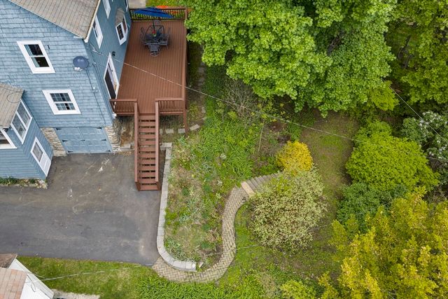 71 Morningside Rd, Worcester, MA 01602