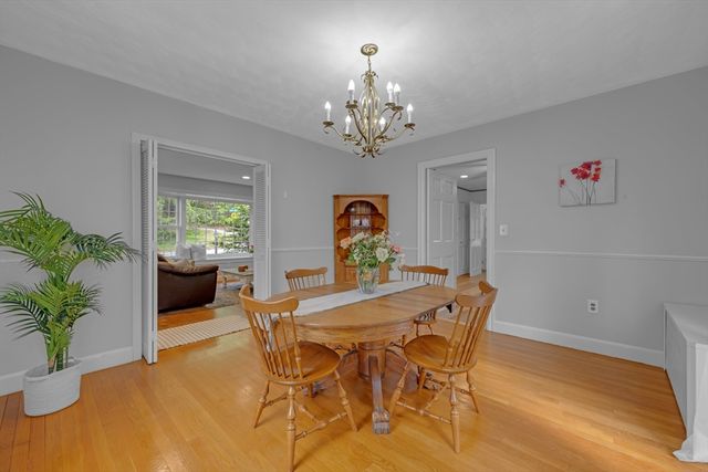 71 Morningside Rd, Worcester, MA 01602