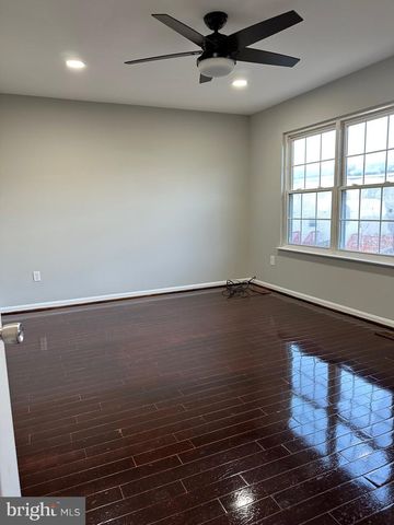 7806 MICHELE DR, Landover, MD 20785