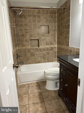 7806 MICHELE DR, Landover, MD 20785