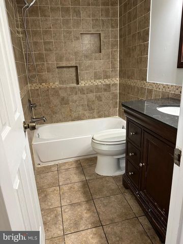 7806 MICHELE DR, Landover, MD 20785