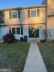 7806 MICHELE DR, Landover, MD 20785