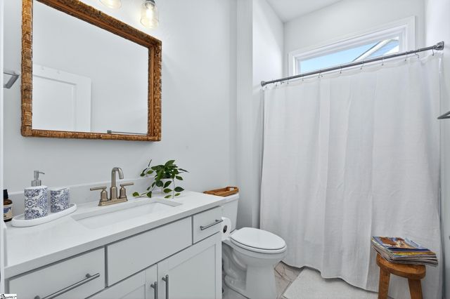 305 Addie Court, Woodruff, SC 29388