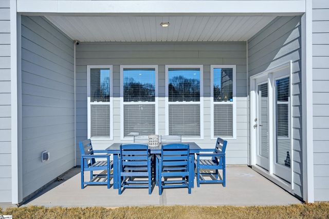 305 Addie Court, Woodruff, SC 29388