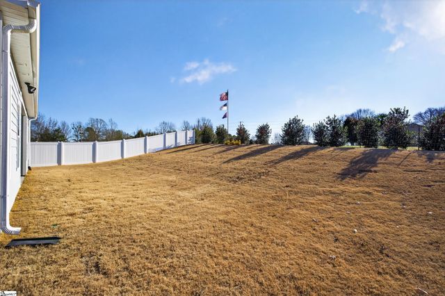 305 Addie Court, Woodruff, SC 29388