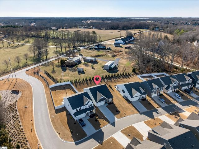 305 Addie Court, Woodruff, SC 29388