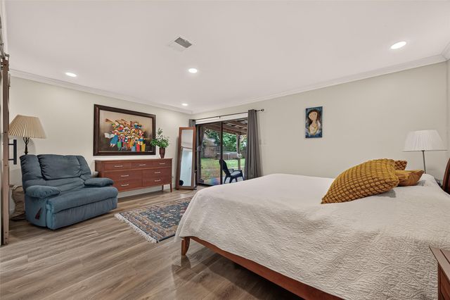 1602 Big Lake Drive, Houston, TX 77077