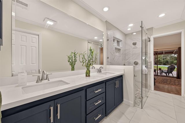 1602 Big Lake Drive, Houston, TX 77077