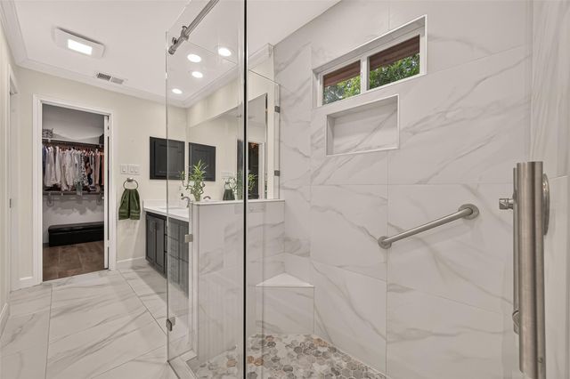 1602 Big Lake Drive, Houston, TX 77077