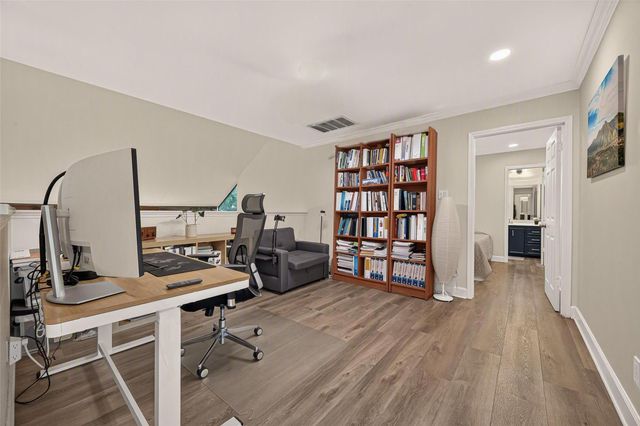 1602 Big Lake Drive, Houston, TX 77077