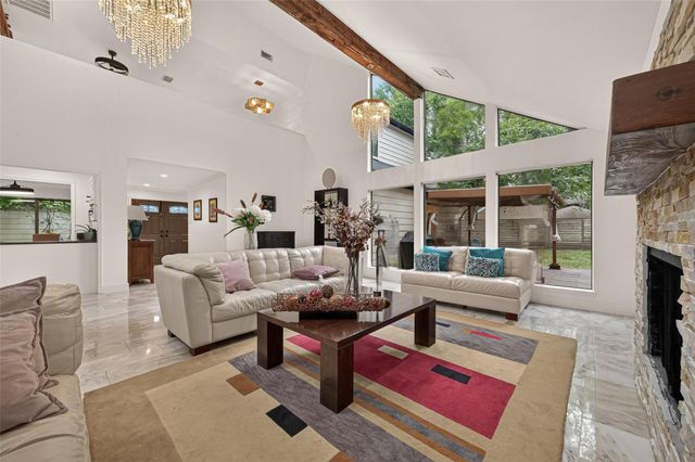 1602 Big Lake Drive, Houston, TX 77077