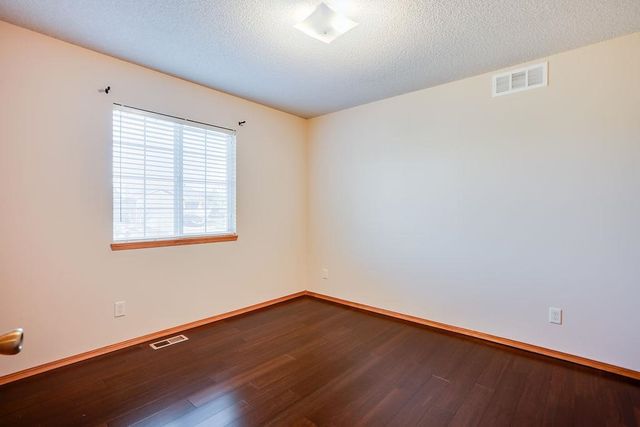 2121 S Upland Hills, Wichita, KS 67235