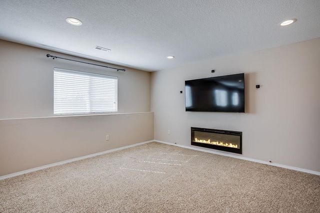 2121 S Upland Hills, Wichita, KS 67235