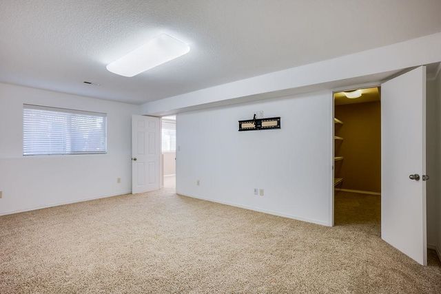 2121 S Upland Hills, Wichita, KS 67235