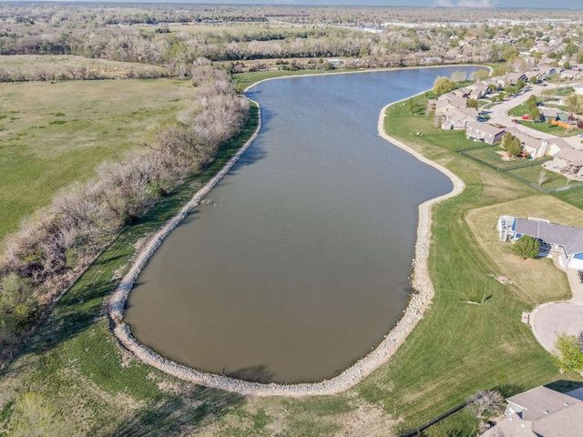 2121 S Upland Hills, Wichita, KS 67235