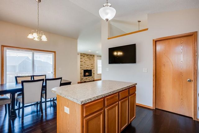 2121 S Upland Hills, Wichita, KS 67235