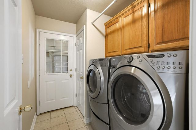 210 Bryant Street, Pottsboro, TX 75076