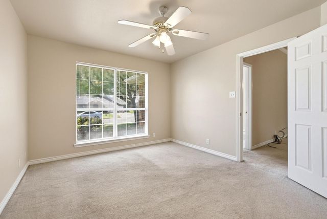 210 Bryant Street, Pottsboro, TX 75076