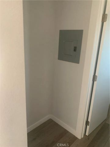 1028 W 55th Street, Los Angeles, CA 90037