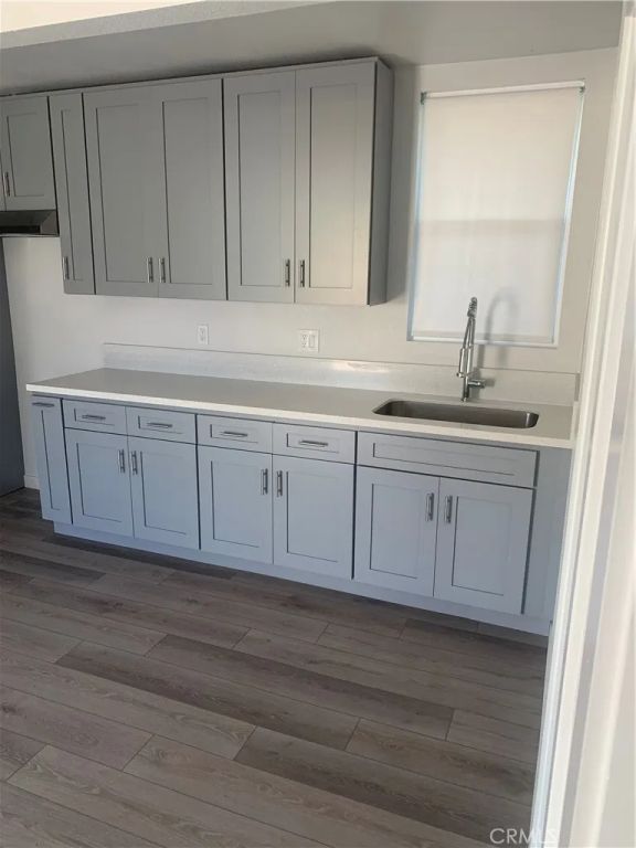 1028 W 55th Street, Los Angeles, CA 90037