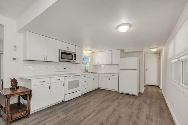 1891 ENGLEWOOD ROAD 119, Englewood, FL 34223