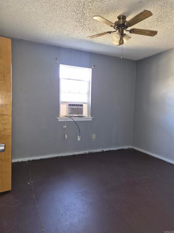 1306 Nevada 261, Prescott, AR 71857