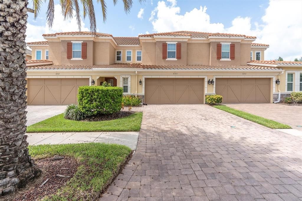 8703 TERRACINA LAKE DRIVE, Tampa, FL 33625