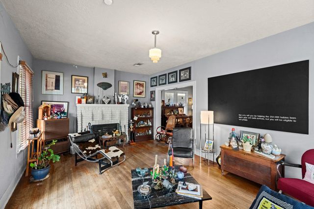 1004 Missouri Street, Houston, TX 77006